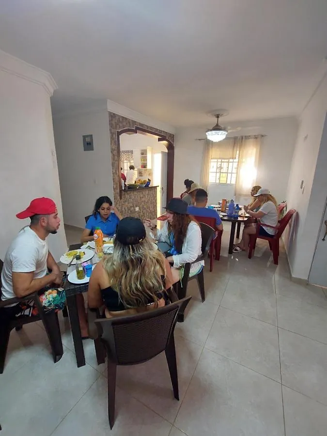 El Aplatanao Hotel Pedernales
