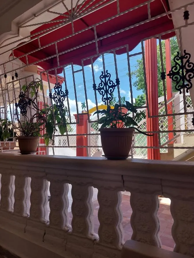 El Aplatanao Hotel Pedernales
